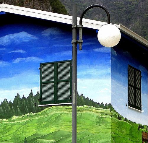 Picture 710x476px