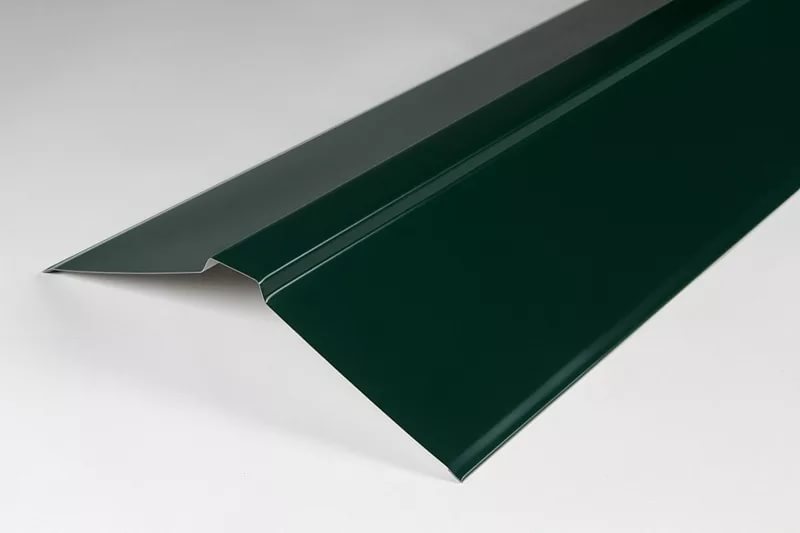 Конек плоский для металлочерепицы RAL 6005 зеленый длина 2м